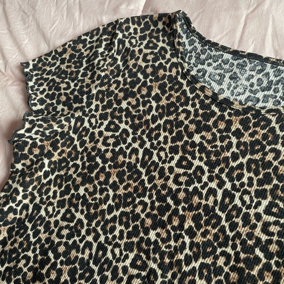 American Eagle Outfitters Tops - 💌SOLD💌